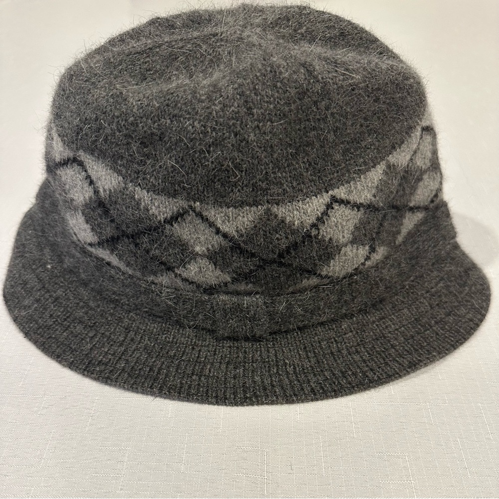Angora Wool Blend Knit Bucket Hat Gray Pattern Band Size M/L Cozy Winter